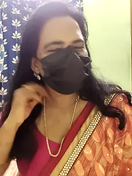 mallu-lover online show from 11-01-25, 02:00