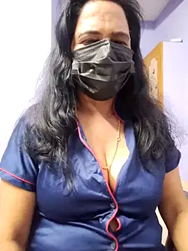 mallu-lover online show from 11-04-25, 04:22