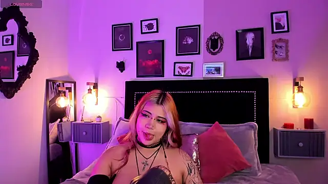 pinkk deemon online show from 03-05-26, 12:57