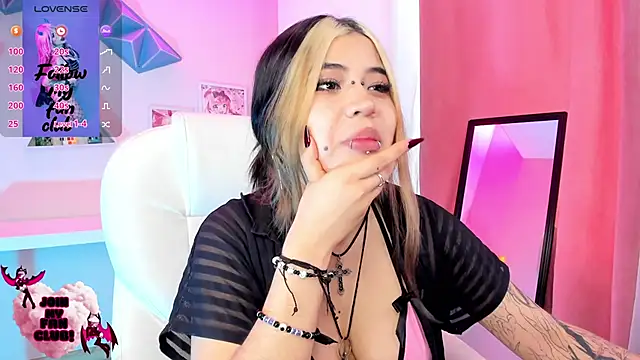 pinkk deemon online show from 11-10-25, 02:11