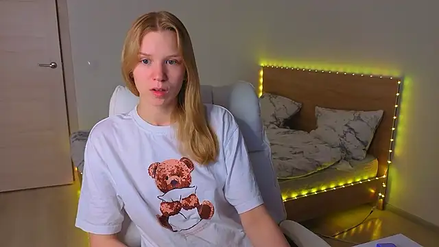  Gentle Angel Melissa  online show from 03-19-26, 03:23