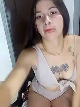 CharlotteSex  online show from 10-07-25, 11:00