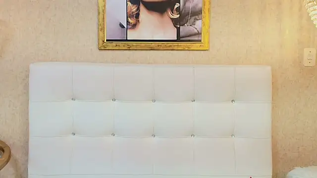 Miladiosa online show from 03-24-26, 11:54