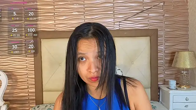 Snapshot of Miladiosa chatting on 06-13-26, 12:03 Miladiosa online show from 06-13-26, 12:03