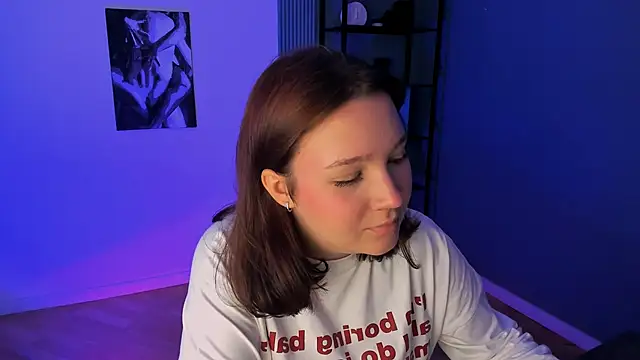 Snapshot of JaneByrd chatting on 09-18-25, 02:20 JaneByrd online show from 09-18-25, 02:20