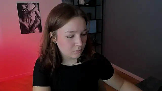 Snapshot of JaneByrd chatting on 09-23-25, 02:24 JaneByrd online show from 09-23-25, 02:24