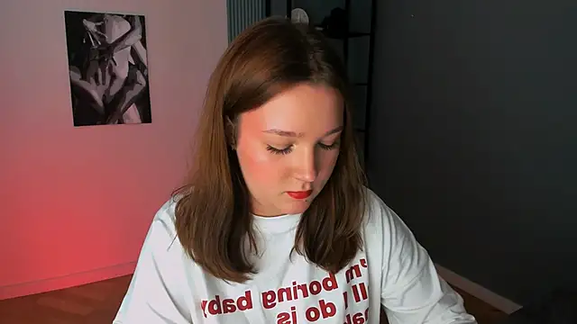 Snapshot of JaneByrd chatting on 09-15-25, 02:28 JaneByrd online show from 09-15-25, 02:28