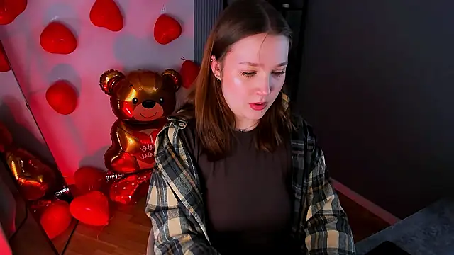 Snapshot of JaneByrd chatting on 02-12-26, 02:28 JaneByrd online show from 02-12-26, 02:28