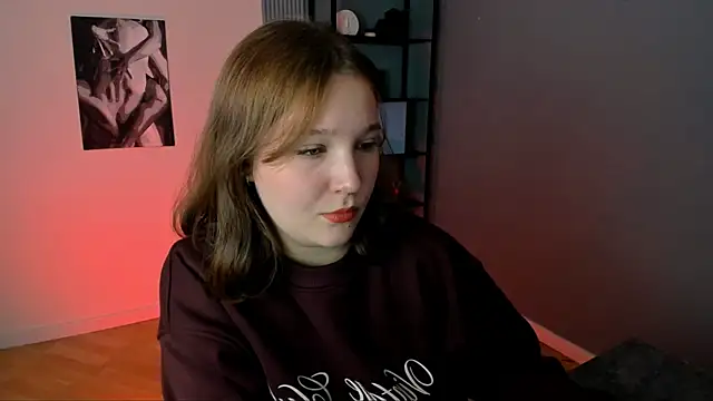 Snapshot of JaneByrd chatting on 10-09-25, 02:39 JaneByrd online show from 10-09-25, 02:39