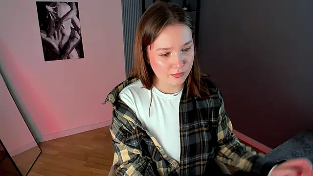 Snapshot of JaneByrd chatting on 02-10-26, 02:38 JaneByrd online show from 02-10-26, 02:38