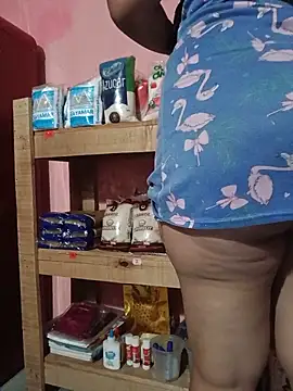 Snapshot of shessAz chatting on 06-18-26, 03:49 shessAz online show from 06-18-26, 03:49