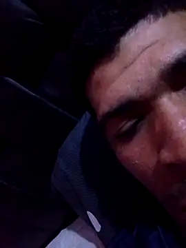 Snapshot of shessAz chatting on 09-10-25, 02:27 shessAz online show from 09-10-25, 02:27