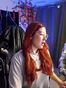 lunnaa  online show from 11-05-25, 02:36