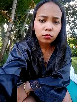 Snapshot of SophiaGuzman chatting on 10-14-25, 07:47 SophiaGuzman online show from 10-14-25, 07:47