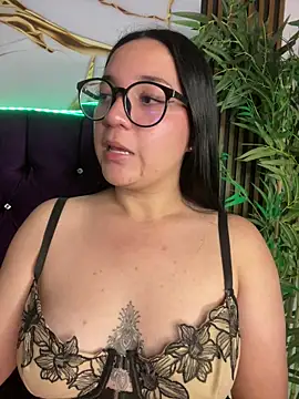 sara roy04  online show from 10-07-25, 03:40