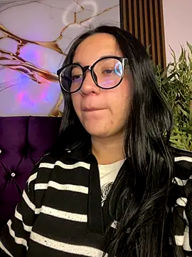 sara roy04  online show from 09-26-25, 03:57