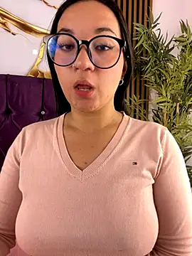 sara roy04  online show from 09-09-25, 04:22