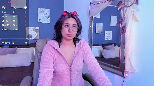 Snapshot of Nova_allen chatting on 10-01-25, 11:30 Nova allen online show from 10-01-25, 11:30