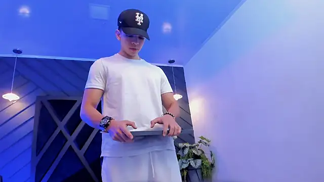 Eryonbradley online show from 09-26-25, 11:17