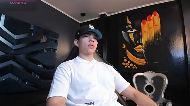 Eryonbradley online show from 10-16-25, 11:18