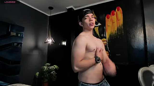 Eryonbradley online show from 04-09-26, 11:22