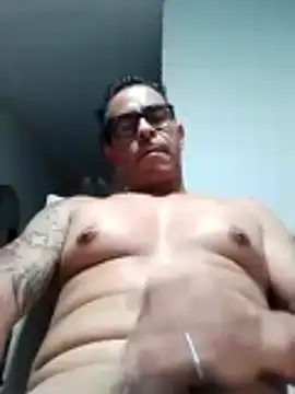 Snapshot of j_c_d chatting on 02-20-26, 03:47 j c d online show from 02-20-26, 03:47