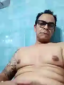 Snapshot of j_c_d chatting on 02-01-26, 05:27 j c d online show from 02-01-26, 05:27