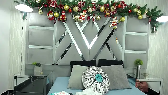 MonzerratBoyer online show from 01-12-26, 06:47