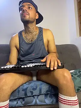 tomas smith1 online show from 04-12-26, 11:19