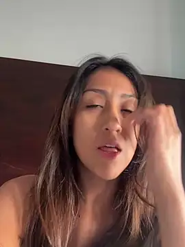 Sonnysoles online show from 03-18-26, 04:52