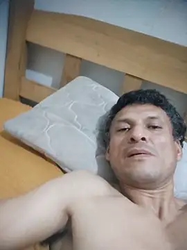 luislimafuego online show from 03-06-26, 06:41