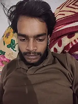 yashuuuu021 online show from 10-08-25, 06:30