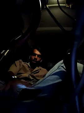 yashuuuu021 online show from 09-29-25, 09:53