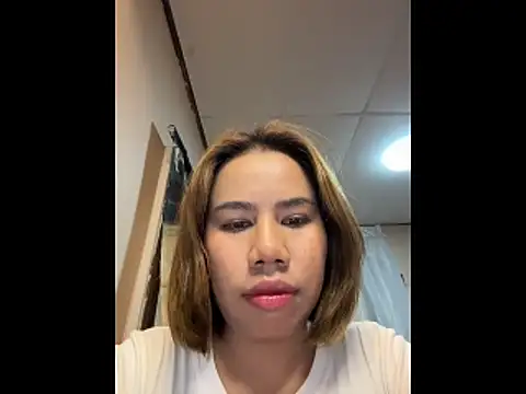 Kath C online show from 11-12-25, 07:45