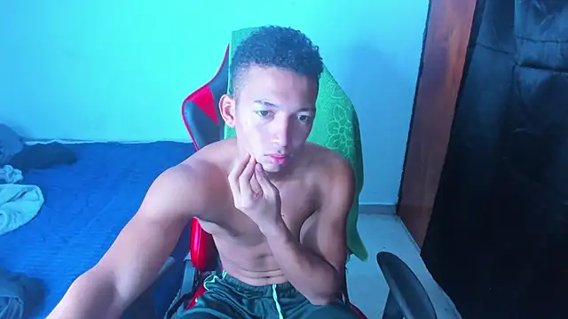 JuanchiT66 online show from 04-15-26, 06:56