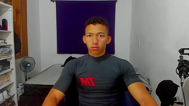 JuanchiT66 online show from 10-01-25, 04:50