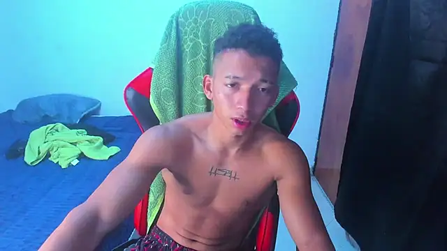 JuanchiT66 online show from 04-05-26, 03:13