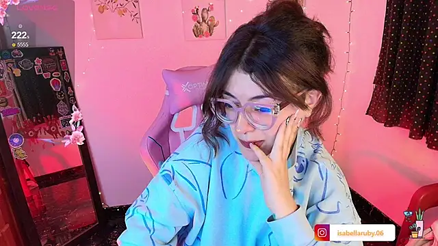 isaferrer06 online show from 10-29-25, 04:11