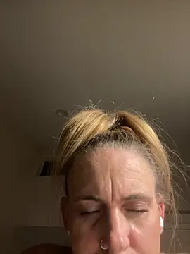 daddienympho online show from 10-08-25, 03:08