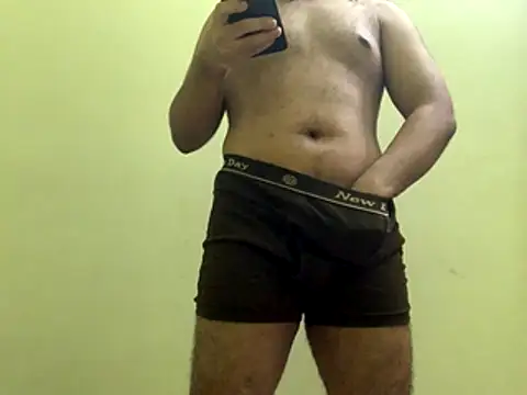Snapshot of SOUTHKL chatting on 10-25-25, 04:18 SOUTHKL online show from 10-25-25, 04:18