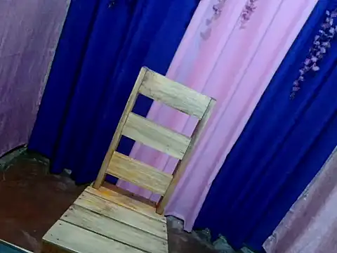 Snapshot of lovely_bunnyy chatting on 09-10-25, 09:25 lovely bunnyy online show from 09-10-25, 09:25