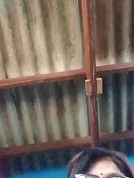 mileesha online show from 10-21-25, 03:11