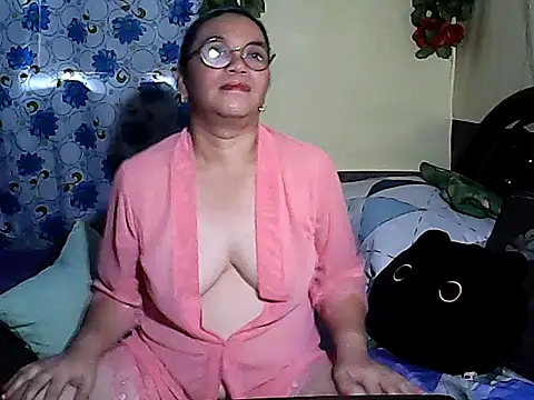 Adeline05 online show from 03-08-26, 07:11