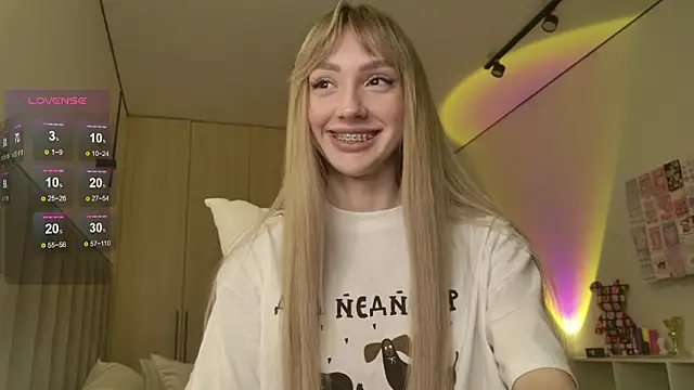 Lunainnk online show from 02-10-26, 01:15