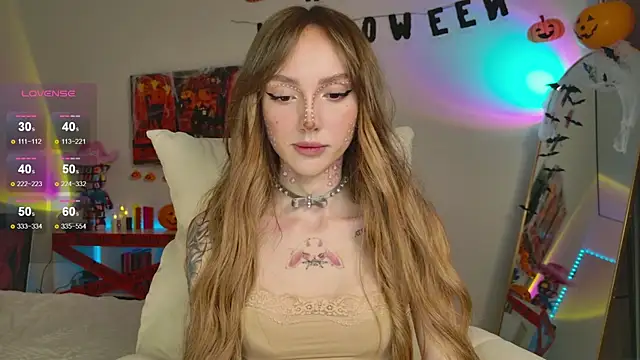 Lunainnk online show from 10-28-25, 12:11