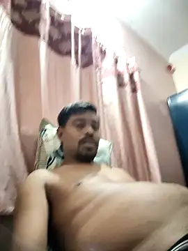 Snapshot of boyxxxx7654 chatting on 07-09-26, 07:31 boyxxxx7654 online show from 07-09-26, 07:31