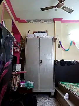 Tamilpayan09876 online show from 02-04-26, 03:34