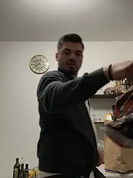 imooLoov online show from 02-16-26, 07:01