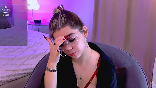 PrincessSlay online show from 10-01-25, 05:34