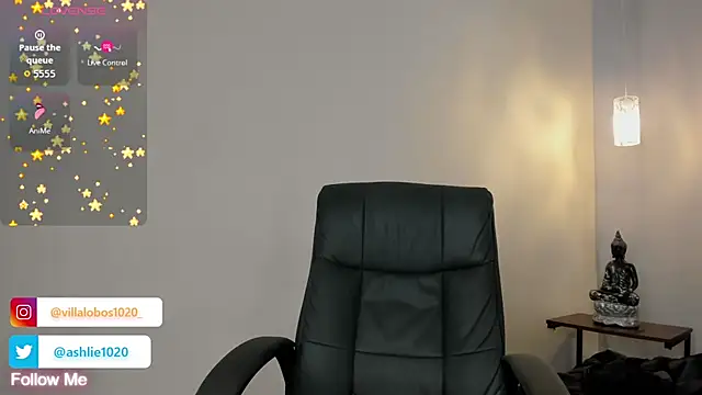 MiaVillalobos online show from 10-29-25, 12:04